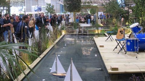 Dans le cadre du Salon Paysalia 2019, le jury du Carré des jardiniers avait sacré Laurent Gras comme Maître jardinier avec son jardin sur la thématique « La place du village ». ©F.Arnould